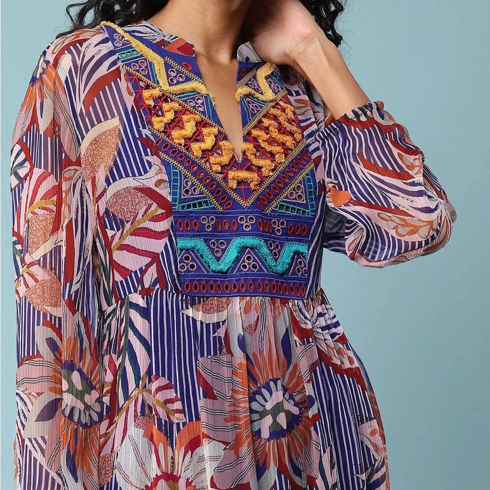 Soft Surroundings Tory Tunic Embroidered Boho Festival Top Size Medium.